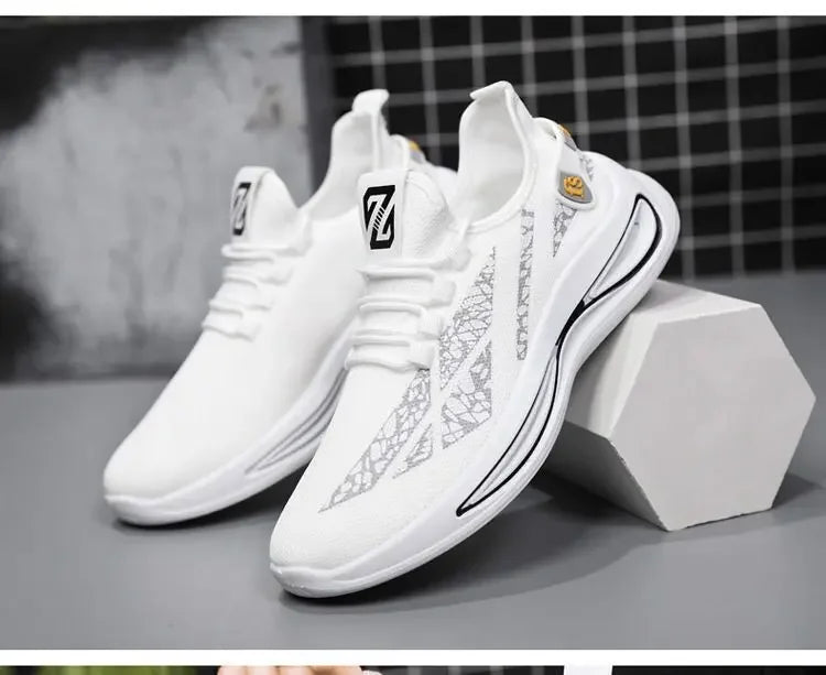2024 New Summer Men's Sneakers Breathable Slip-on Men Casual Sneakers Light on-slip Thick Sole Fashion Outdoor Running Shoes Man